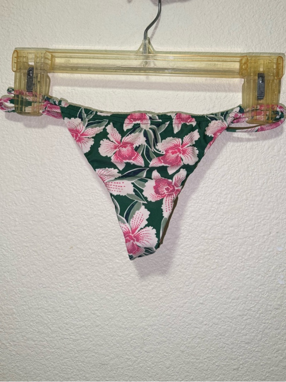 BENOA ANINI BOTTOM & SIENA TOP - WAIKIKI